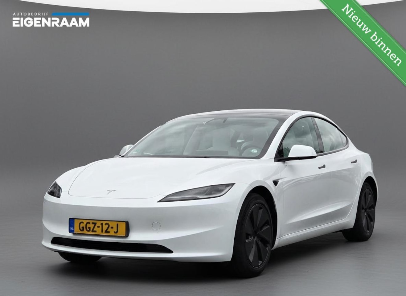 Tesla Model 3 - RWD 60kWh | Trekhaak | Premium interieur - AutoWereld.nl