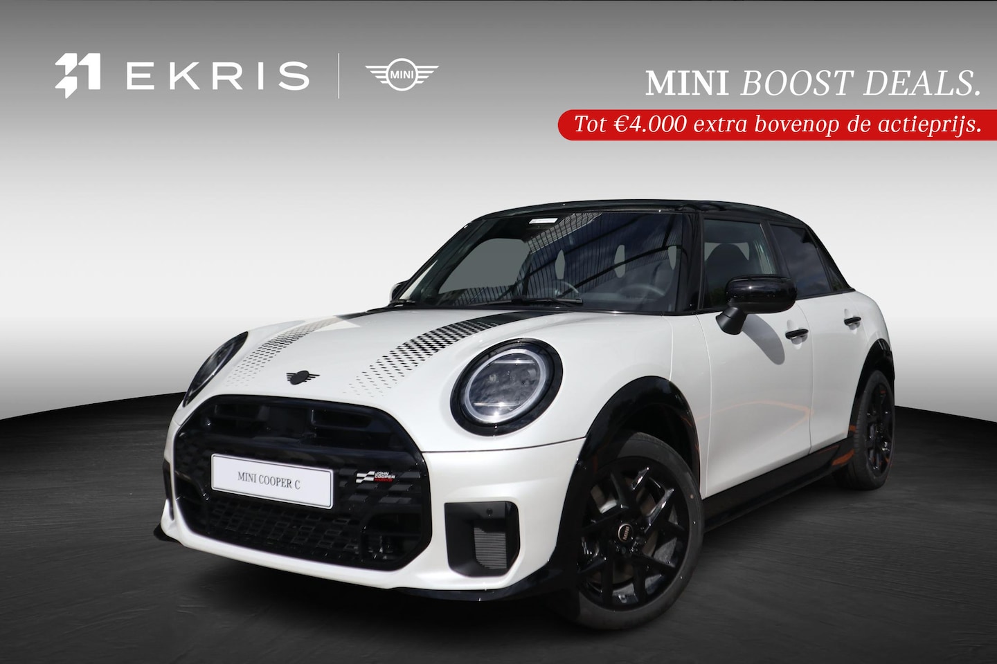 MINI 5-Deurs - Cooper C John Cooper Works M | Panorama Dak | Premium Sportstoelen | Sportstuur - AutoWereld.nl