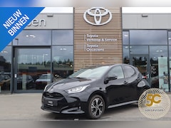 Toyota Yaris - HYBRID 115 DYNAMIC STOEL/STUURVERW BLIND-SPOT P-SENSOREN 16'' LM-VELGEN KEYLESS CAMERA APP