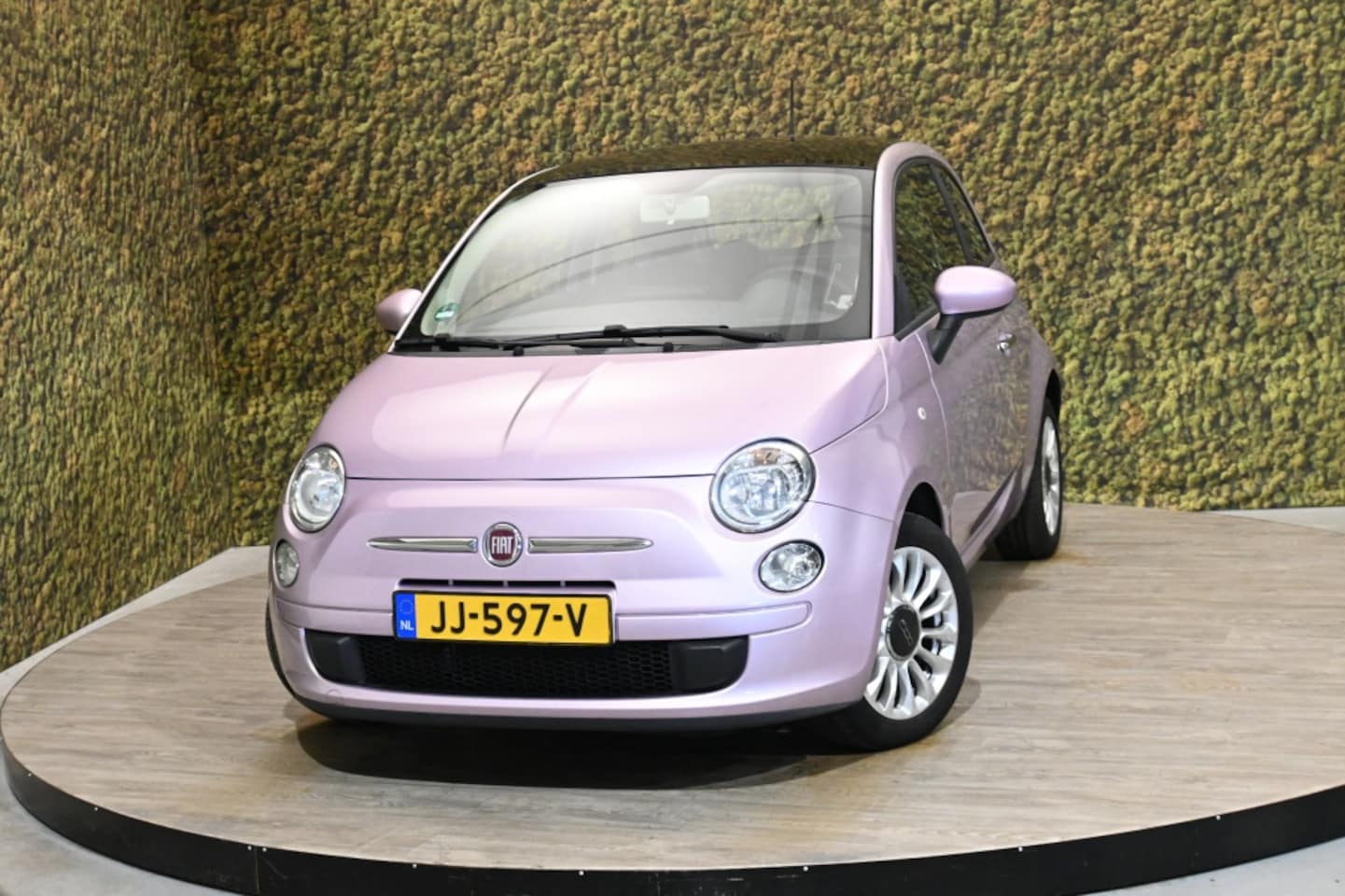 Fiat 500 - 1.2 Lounge | Panorama | Airco | Unieke kleur - AutoWereld.nl
