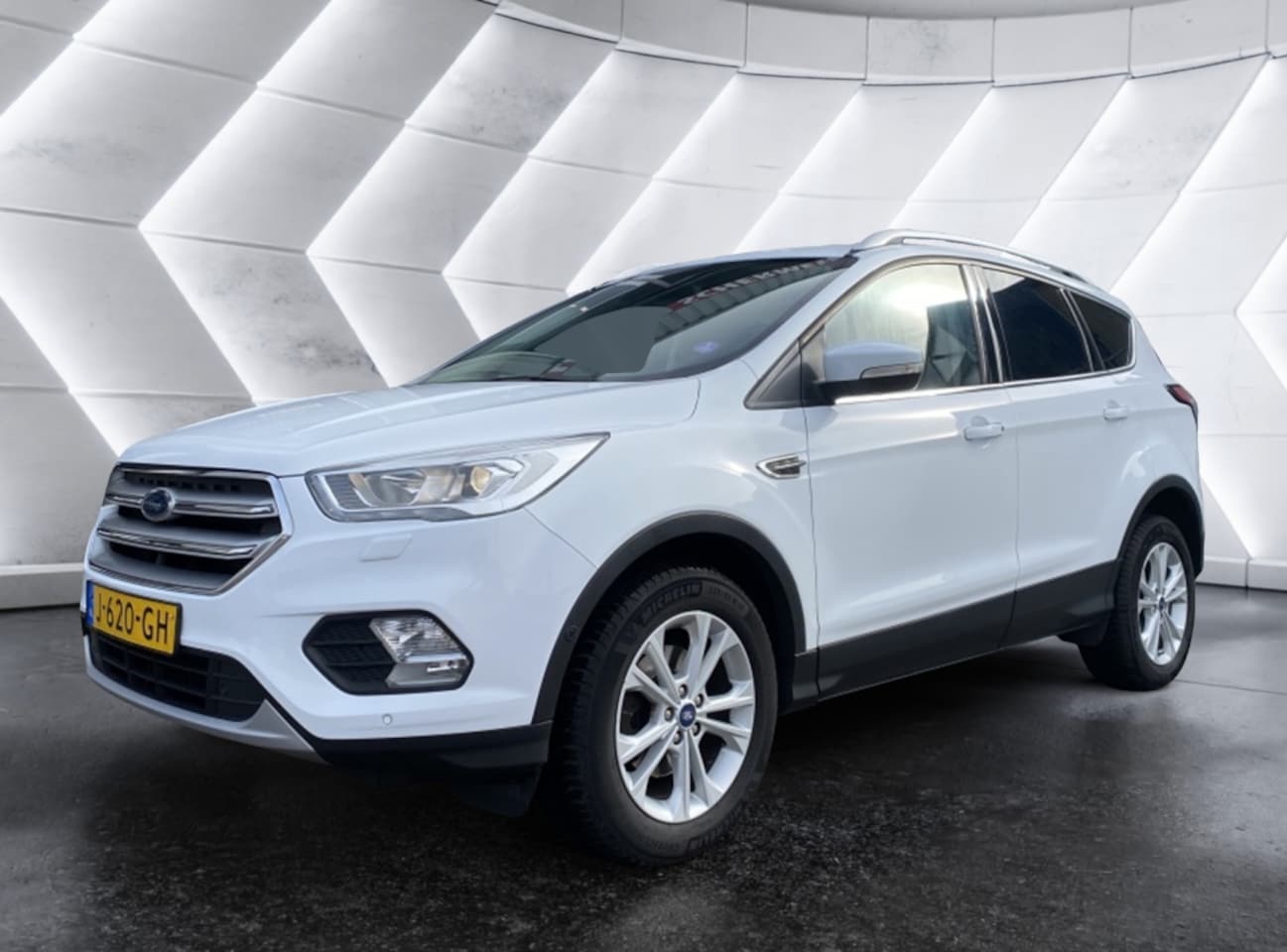 Ford Kuga - 1.5 EcoB. ST Line Dealer onderhouden - AutoWereld.nl