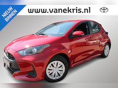 Toyota Yaris - 1.5 Hybrid Active , Trekhaak, Apple Carplay & Android Auto, Parkeercamera, Navigatie, Adap