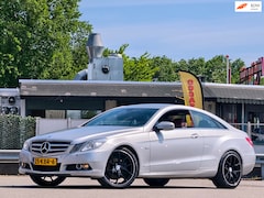 Mercedes-Benz E-klasse Coupé - 250 CGI Avantgarde AUTOMAAT\NAP\NAVI\LEER ROOD