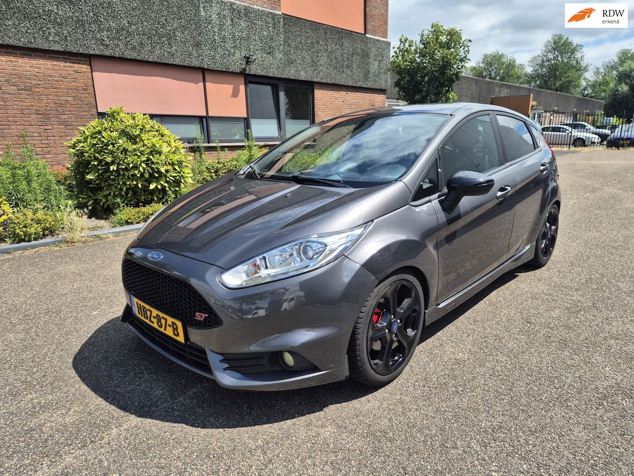 Ford Fiesta - 1.6 ST Airco|Cam|LM Velgen|Boekjes| N.A.P - AutoWereld.nl