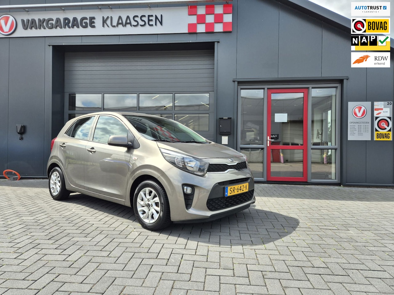 Kia Picanto - 1.0 CVVT ComfortPlusLine Navigator 1.0 CVVT ComfortPlusLine Navigator - AutoWereld.nl