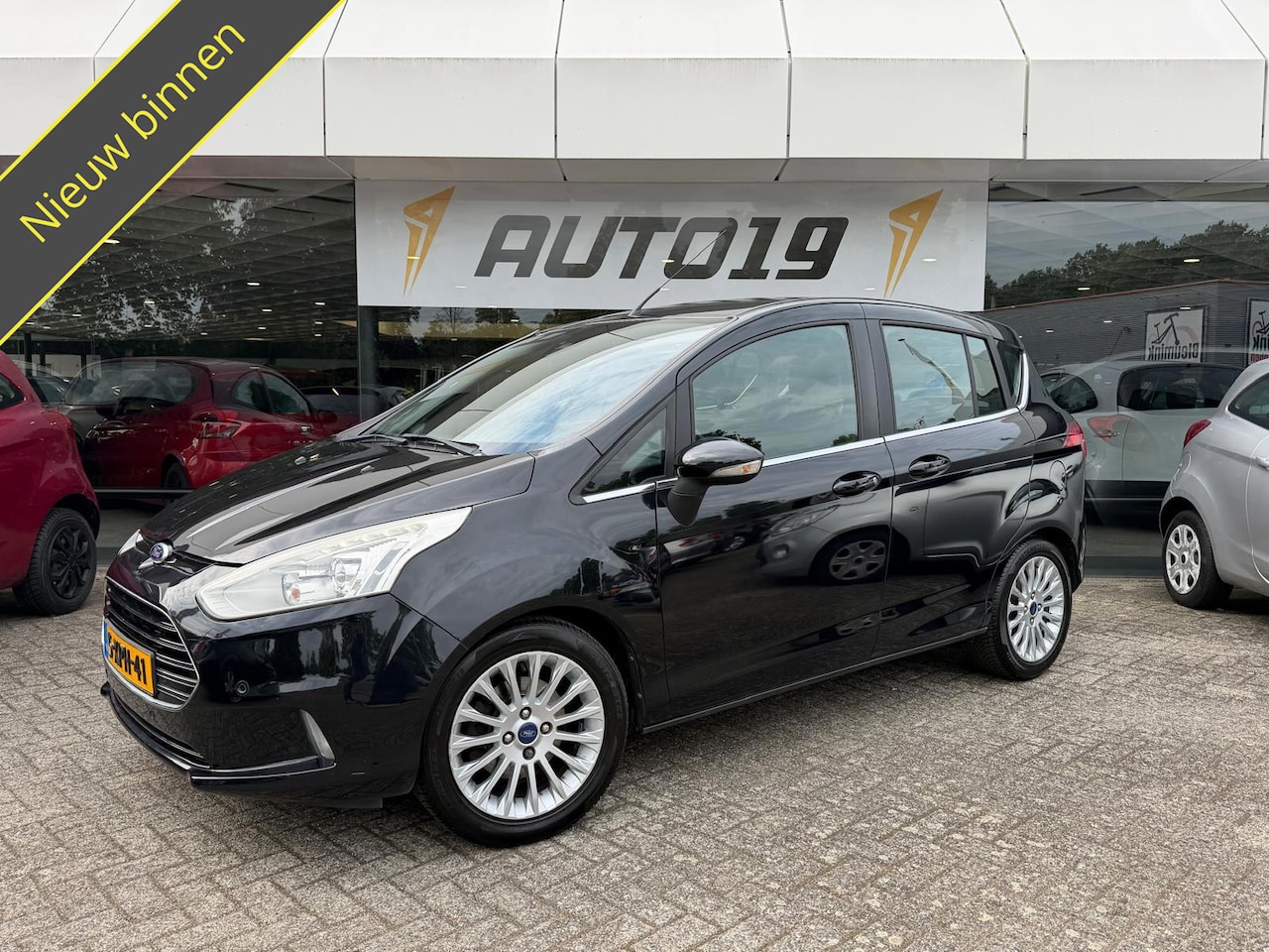 Ford B-Max - 1.0 EcoBoost Titanium 1.0 EcoBoost Titanium - AutoWereld.nl