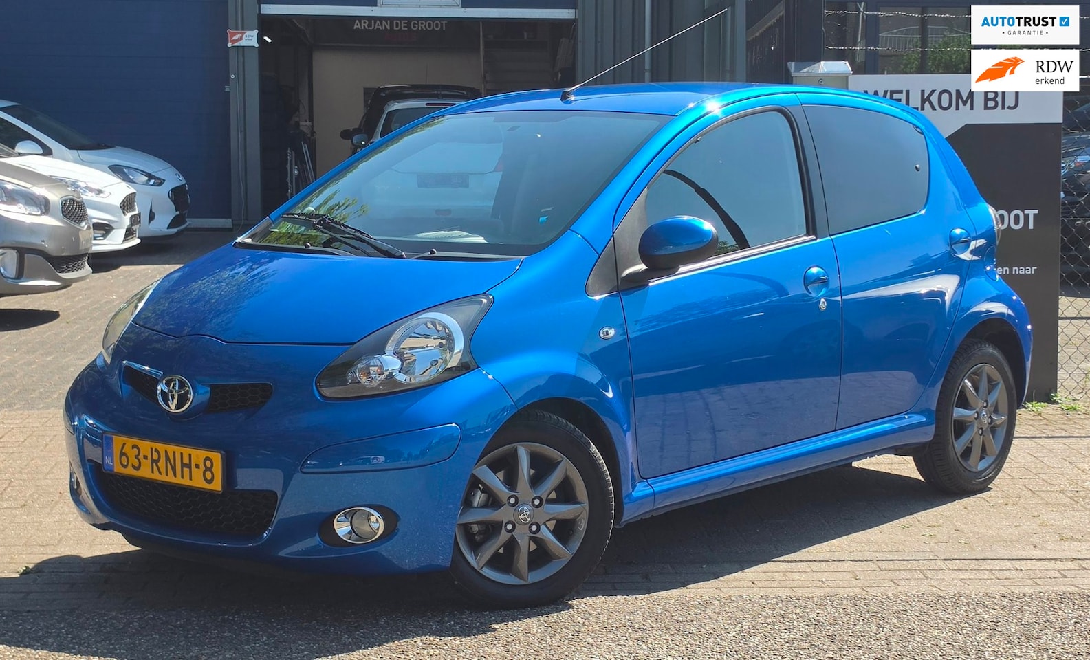 Toyota Aygo - 1.0-12V Dynamic Navigator AUTOMAAT UNIEK!! NAP ALLE OPTIES! - AutoWereld.nl