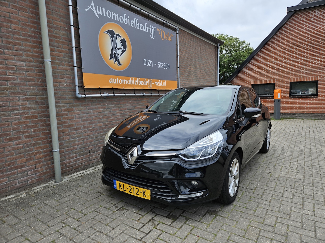 Renault Clio - 0.9 TCe Limited 0.9 TCe Limited (ketting rammelt) - AutoWereld.nl