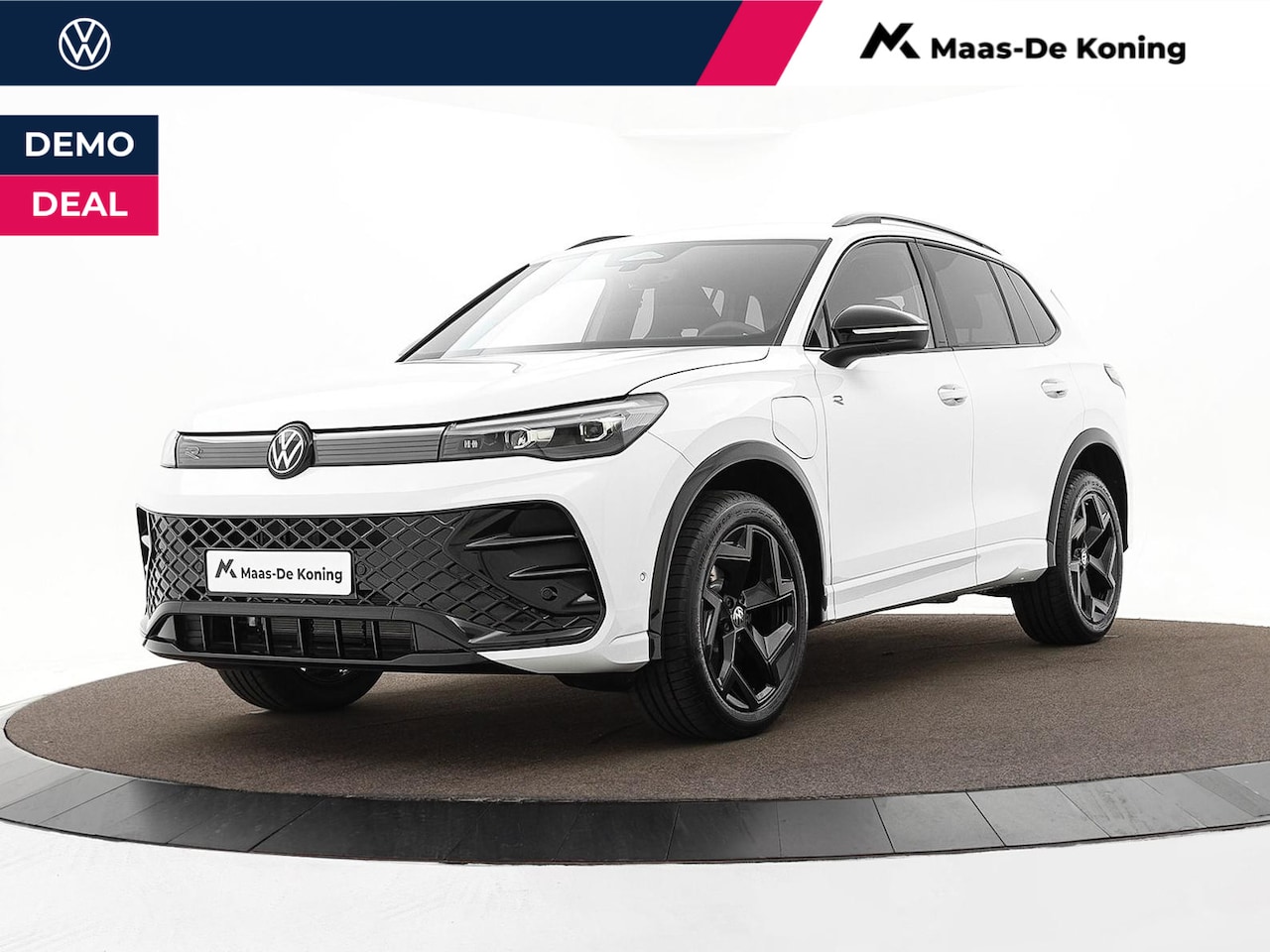 Volkswagen Tiguan - R-Line 1.5 eHybrid 204 PK 6 versn. DSG · Voorstoelen verwarmbaar · Sfeerverlichting · Prij - AutoWereld.nl