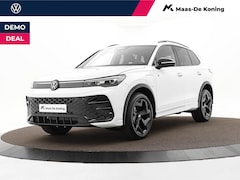 Volkswagen Tiguan - R-Line 1.5 eHybrid 204 PK 6 versn. DSG · Voorstoelen verwarmbaar · Sfeerverlichting · Prij