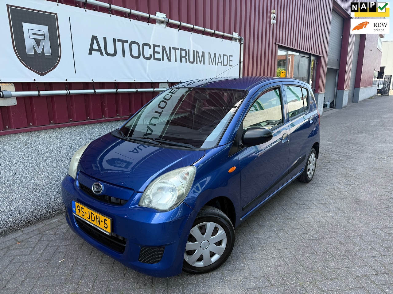 Daihatsu Cuore - 1.0 Trend // 5DRS // stuurbekrachtiging // - AutoWereld.nl