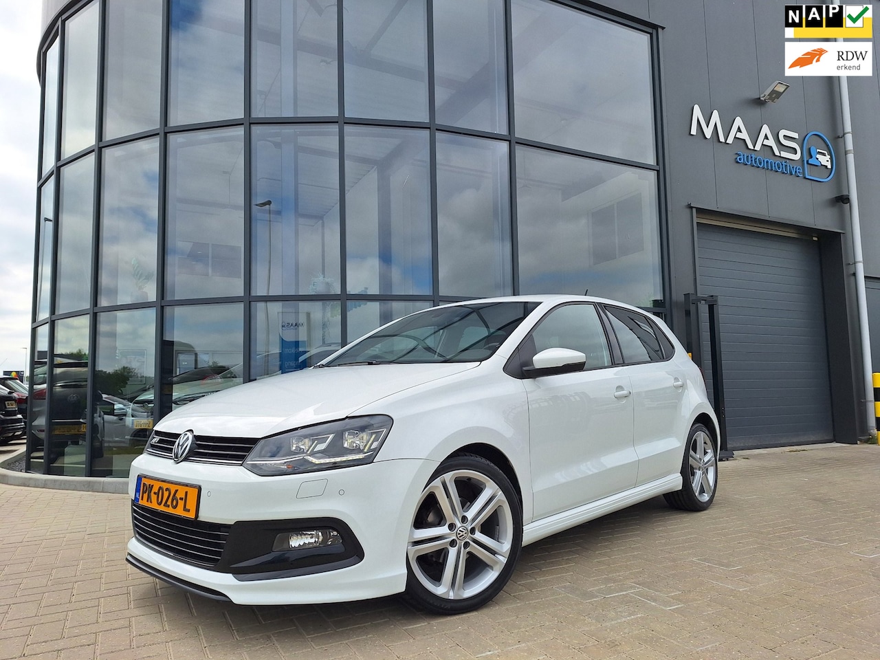 Volkswagen Polo - 1.2 TSI Highline R-Line DEALER OH LED PDC - AutoWereld.nl