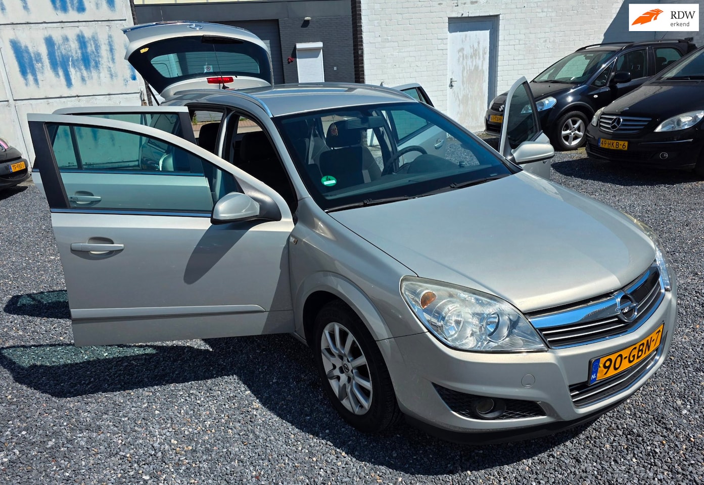 Opel Astra Wagon - 1.6 Temptation stationwagen airco nwe apk - AutoWereld.nl