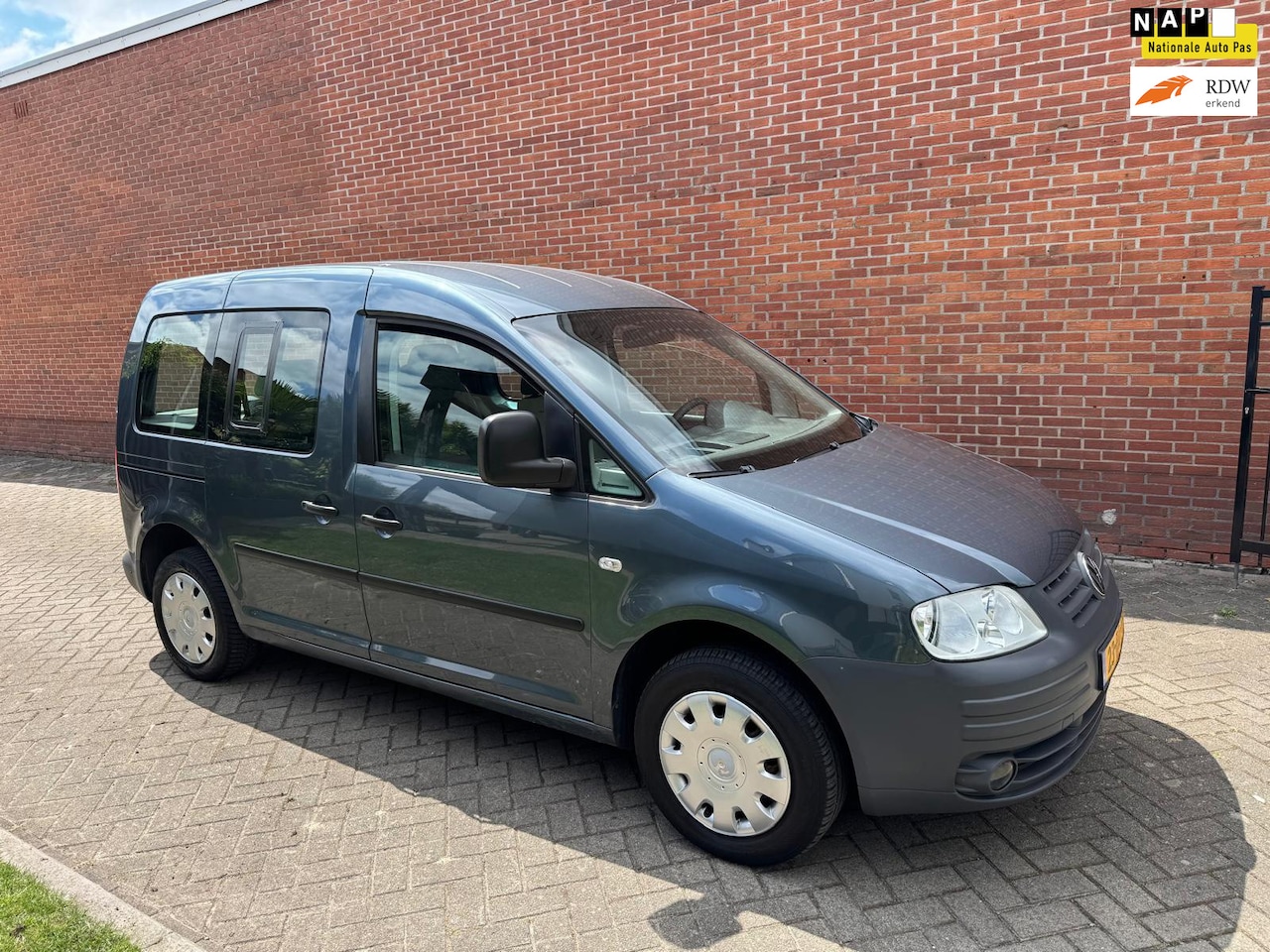 Volkswagen Caddy - 1.6 Turijn Comfort 5p. Airco Cruise - AutoWereld.nl
