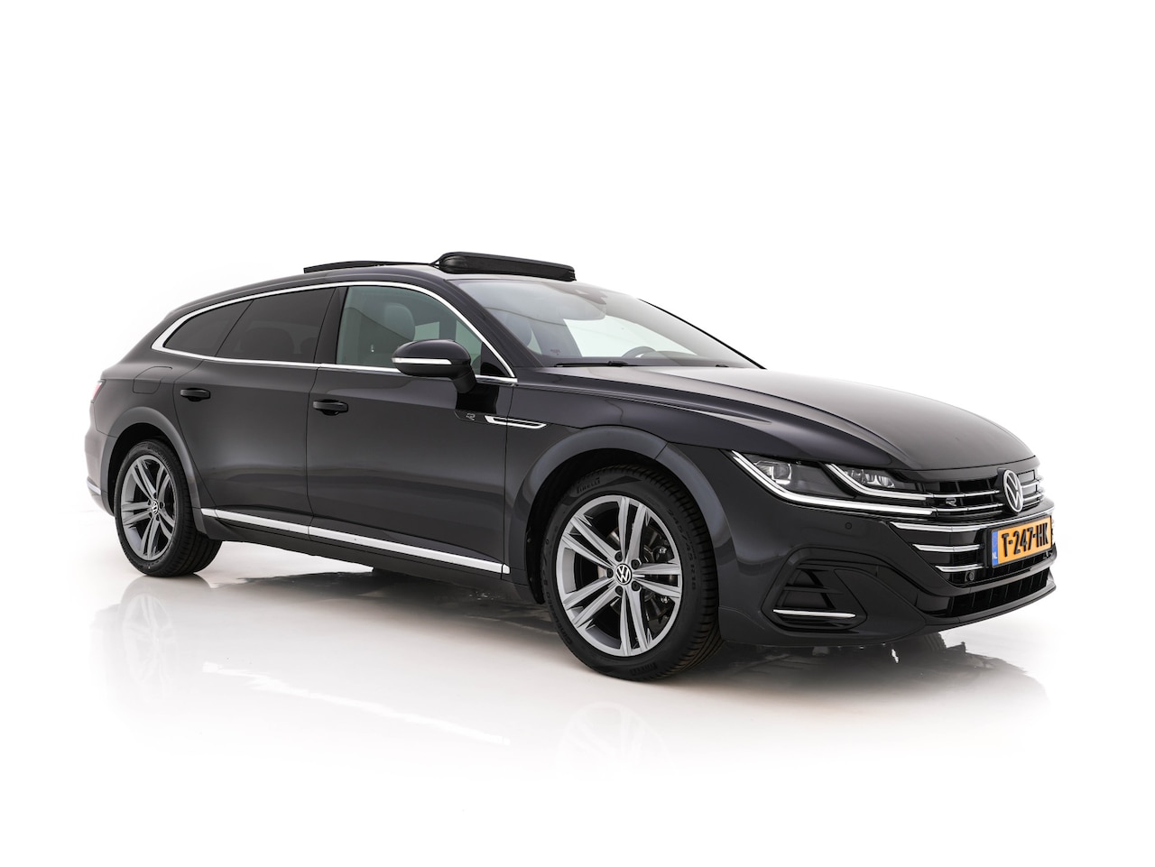 Volkswagen Arteon Shooting Brake - 1.4 TSI eHybrid R-Line Business (Plug-in) (INCL-BTW) *PANO | LEATHER-MICROFIBRE | FULL-LED - AutoWereld.nl