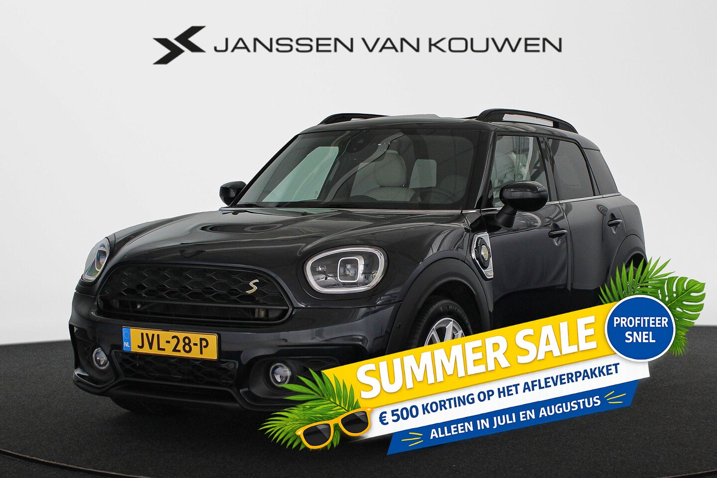 MINI Countryman - 1.5 Cooper S E ALL4 John Cooper Works Panoramadak Harman Kardon Adaptief LED - AutoWereld.nl