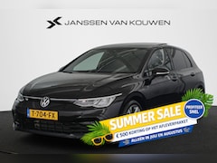 Volkswagen Golf - 1.5 eTSI R-Line Panoramadak Stoel-Stuurverwarming Clima Carplay 18"