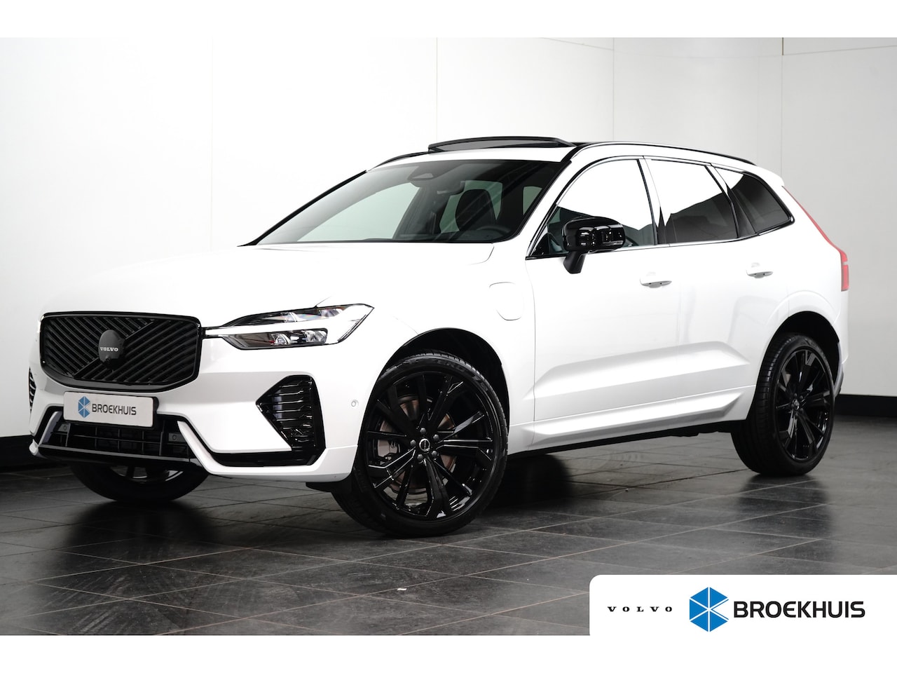 Volvo XC60 - T6 Plug-in hybrid AWD Plus Black Edition | Achterbank verwarmd | Apple Carplay/Android Aut - AutoWereld.nl
