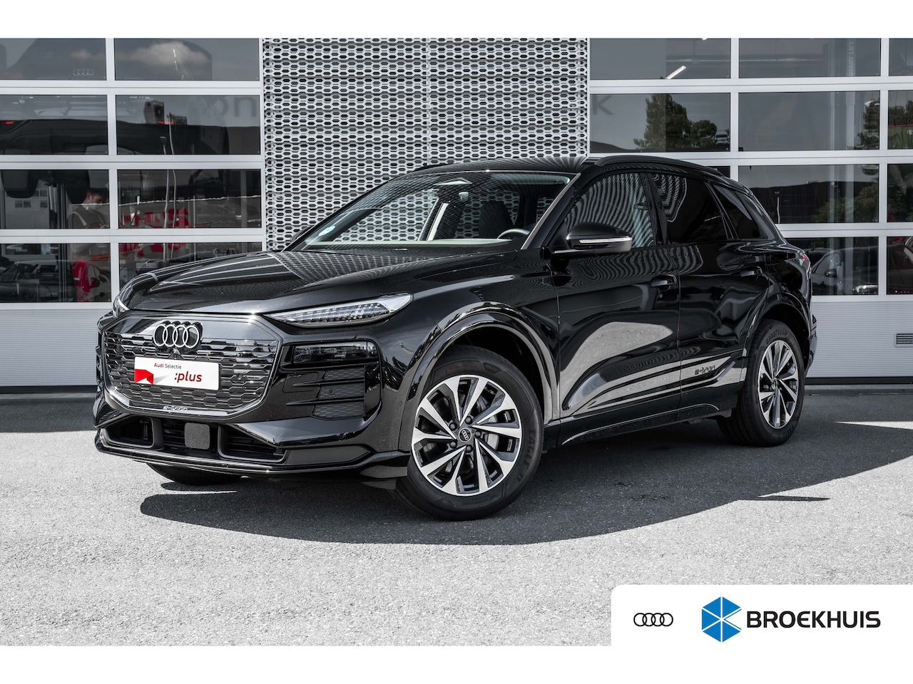 Audi Q6 e-tron - 185 kW | Trekhaak | Stoelverwarming Voor + Achter | Camera | - AutoWereld.nl