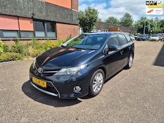 Toyota Auris Touring Sports - 1.3 Now Airco |Boekjes|Trekhaak|LM Velgen|N.A.P