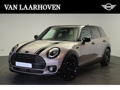 MINI Clubman - Cooper Classic Automaat / Comfortstoelen / Comfort Access / Achteruitrijcamera / LED / 17"
