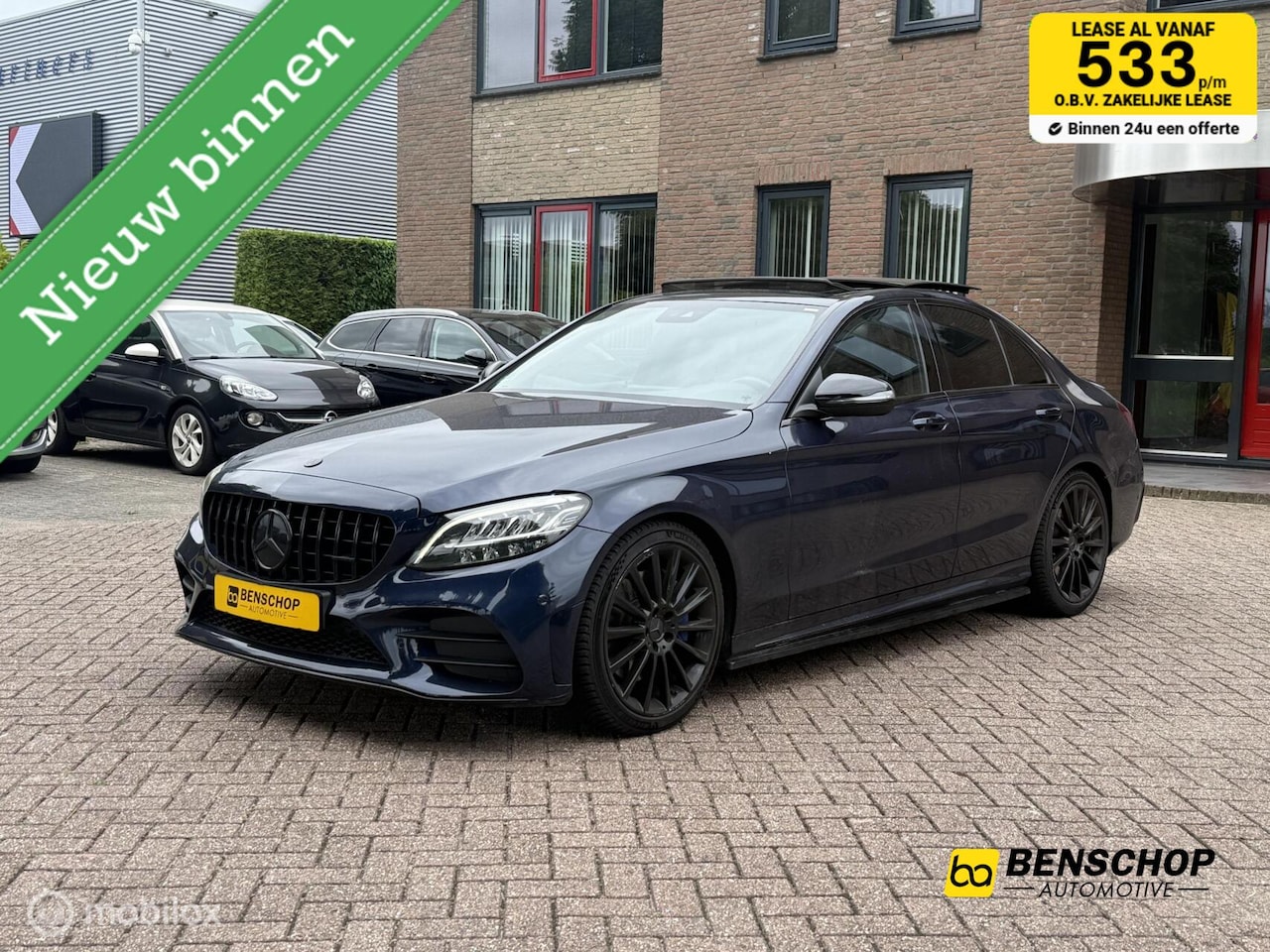 Mercedes-Benz C-klasse - 300 Amg Performance Panodak Leer Navi Carplay Virtual Burmeister - AutoWereld.nl
