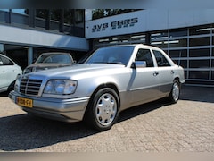 Mercedes-Benz 200-500 (W124) - serie E420
