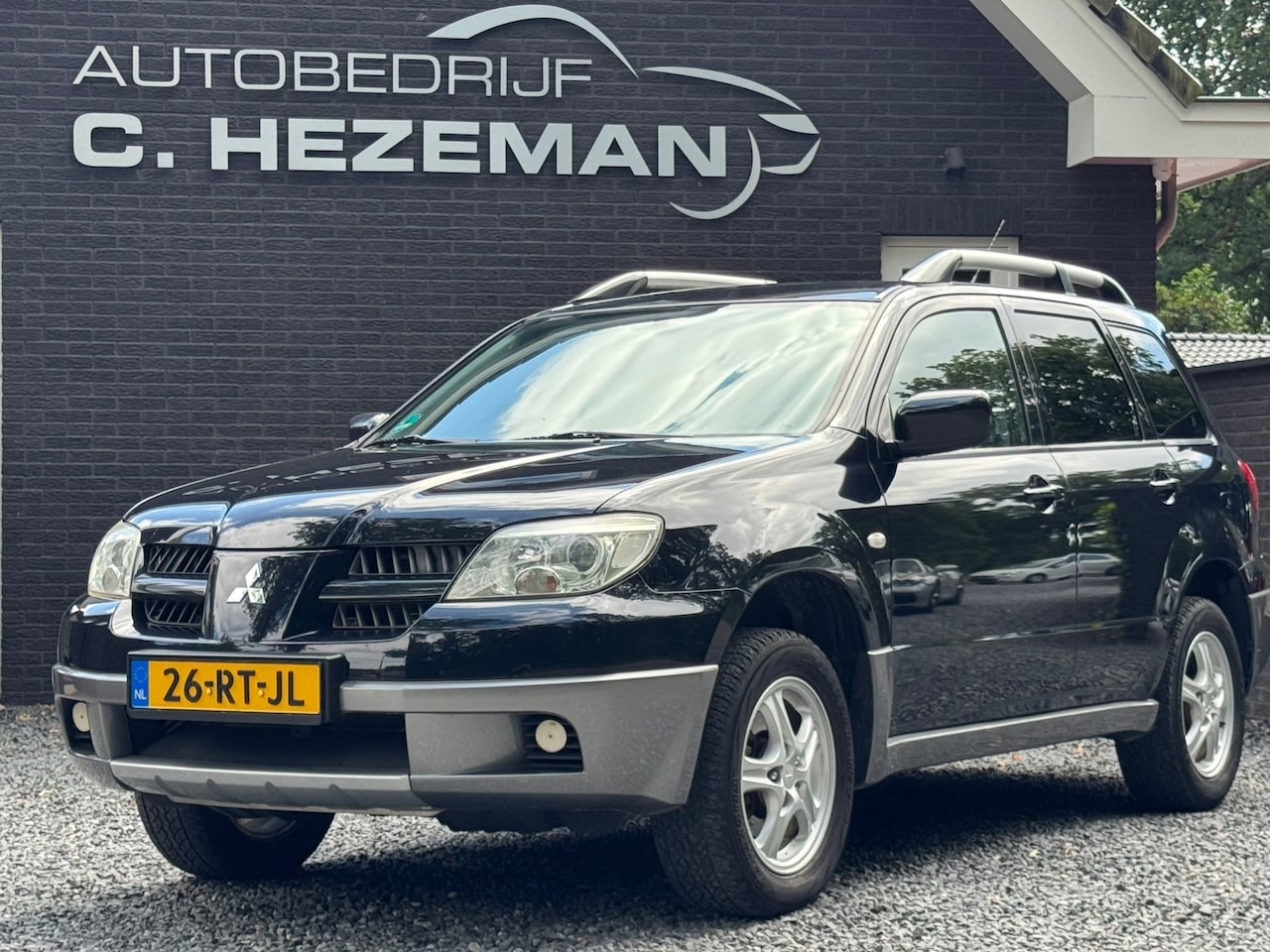 Mitsubishi Outlander Sport - 2.0 Invite plus Goed Onderhouden Airco Koud Trekhaak Dakrails Sportvelgen - AutoWereld.nl