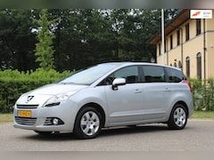 Peugeot 5008 - 7 personen/automaat/import/dealeronderhouden