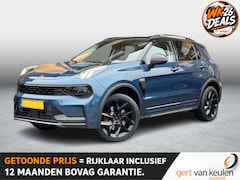 Lynk & Co 01 - 1.5 PHEV 261PK BLACK-EDITION MJ '24 ZWARTE HEMEL/NL-AUTO/24.000 KM