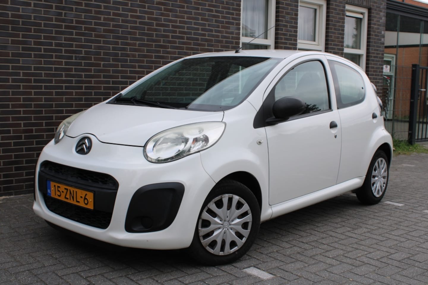 Citroën C1 - 1.0 Attraction- 5deurs - airco - inruil mog - AutoWereld.nl