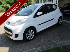 Peugeot 107 - 1.0-12V Sublime Nette Auto IJskoude Airco
