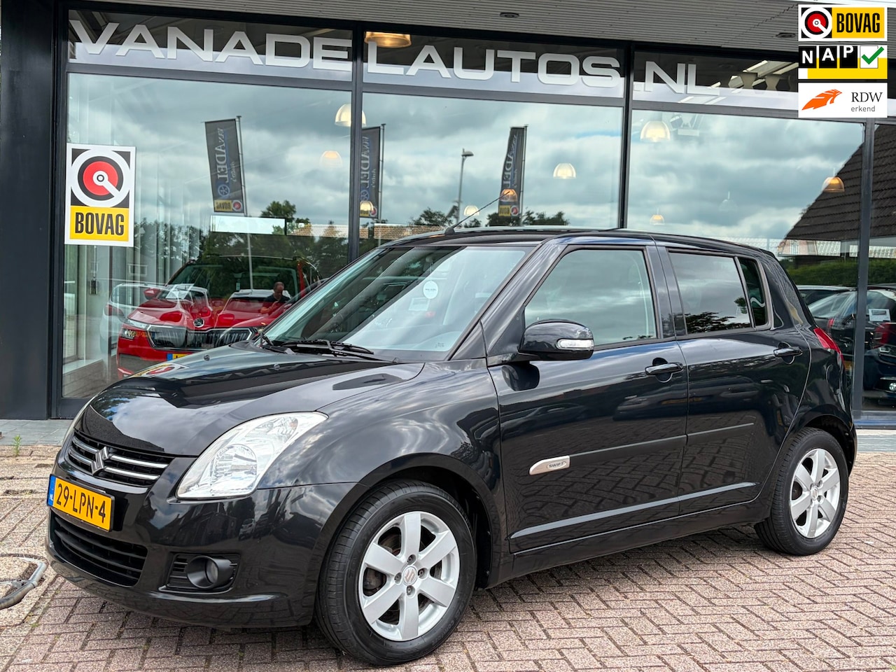 Suzuki Swift - 1.3 Limited 5Drs Airco LM-Velgen NL-Auto NAP Volledig Dealeronderhouden! - AutoWereld.nl