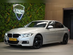 BMW 3-serie - 318i Edition M Sport Shadow / Camera / CarPlay / Cruise