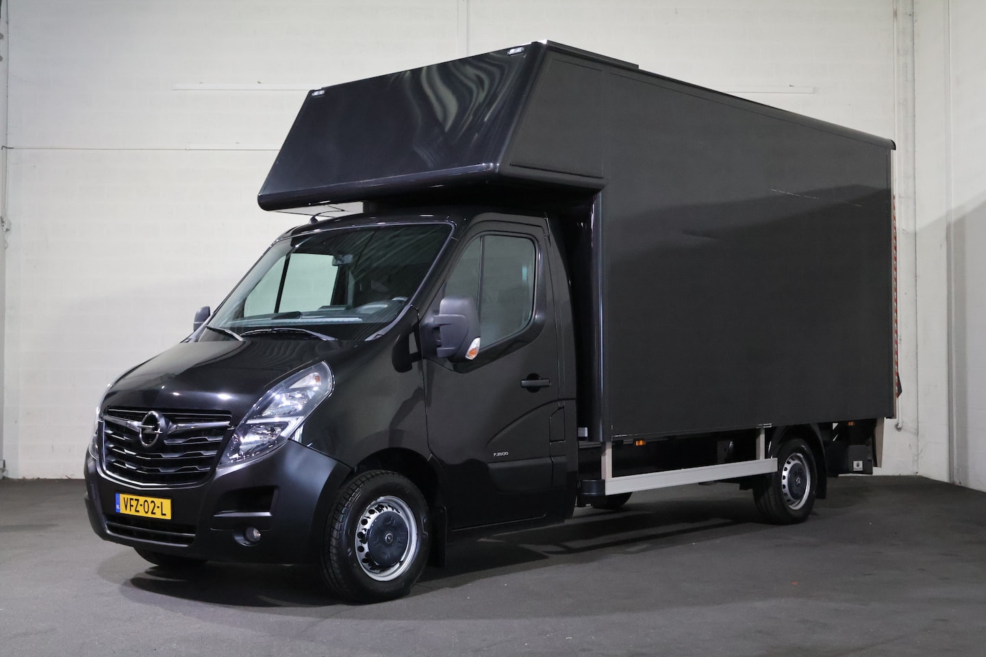 Opel Movano - 2.3 CDti Bakwagen Spiegelbak met Laadklep - AutoWereld.nl