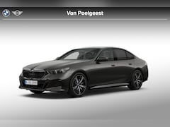 BMW 5-serie - 520i M-Sport Pro | Comfort Pack | Travel Pack | Driving Assistant Plus | Stoelventilatie |