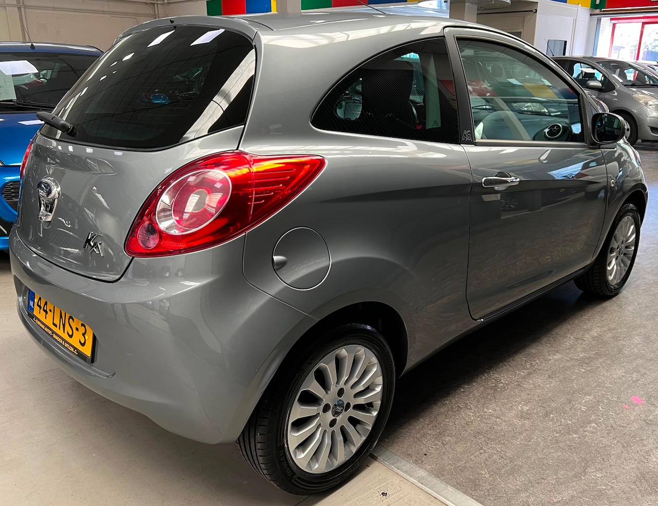 Ford Ka - 1.2 Titanium X 2e Eigenaar - Distibutie vervangen - Zeer Netjes. - AutoWereld.nl