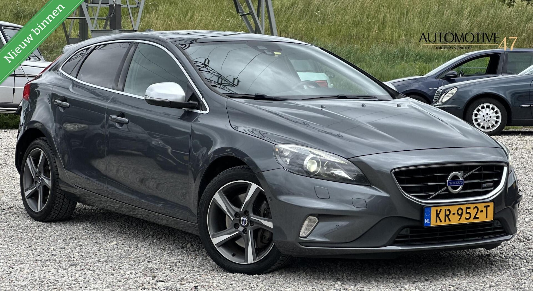 Volvo V40 - 2.0 D3 5 Cilinder R-Design - AutoWereld.nl