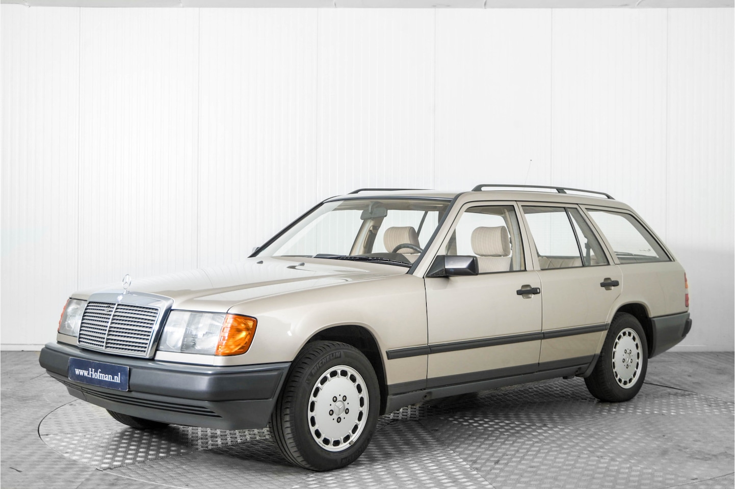 Mercedes-Benz 230 - 230TE Combi - AutoWereld.nl