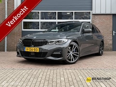 BMW 3-serie Touring - 330i M Sport Panodak Leer Navi HUD Harman Kardon Trekhaak NL Auto