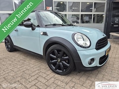MINI 3-Deurs - 1.6 Business Line NAVI AIRCO 17" NAP