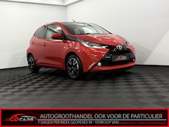 Toyota Aygo - 1.0 VVT-i x-play Camera, Airco, Lichtmetalen velgen, Automaat, Mistlamp