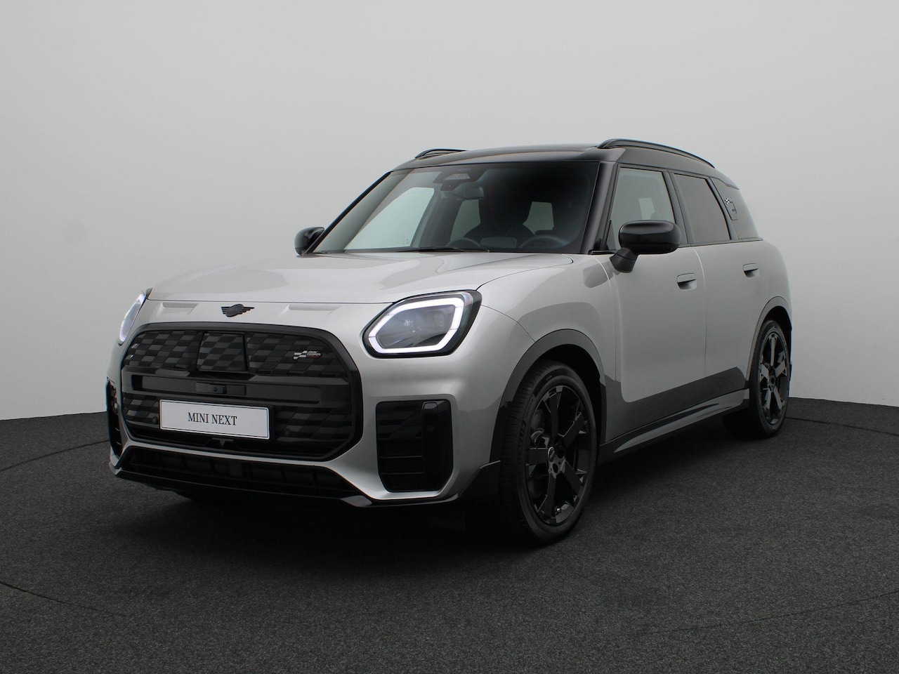 MINI Countryman - 2.0 John Cooper Works ALL4 JCW Pack Pakket L + John Cooper Works Uitvoering + 19" John Coo - AutoWereld.nl