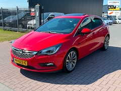 Opel Astra - 1.4 Innovation 2017 NAP 150PK Dakje / Navi / Camera
