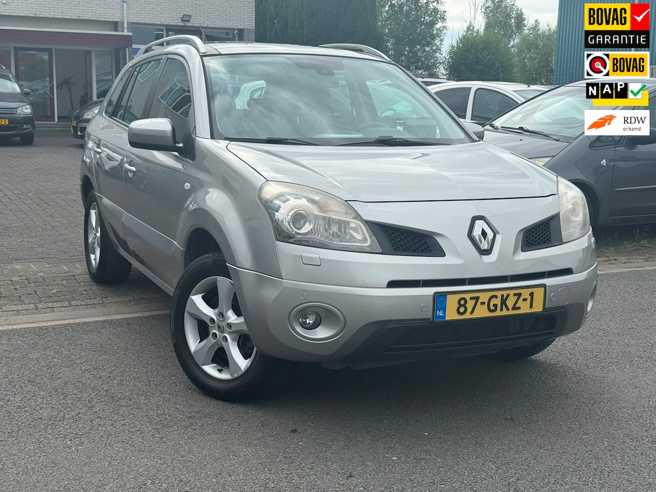 Renault Koleos - 2.5 Dynamique Luxe 2.5 Dynamique Luxe - AutoWereld.nl