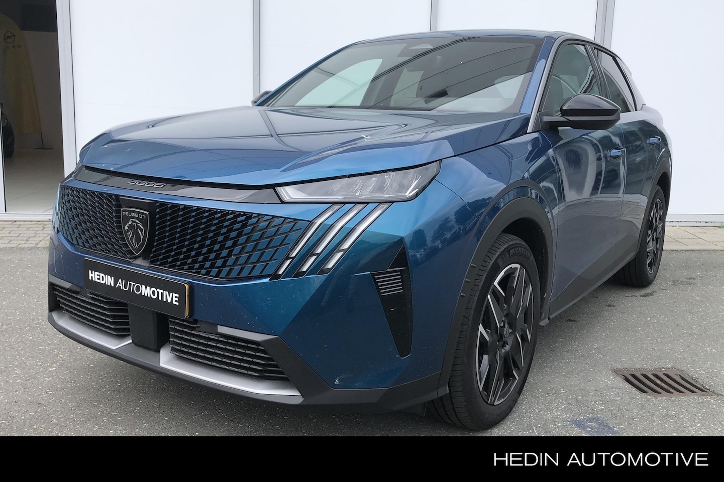 Peugeot 3008 - 1.2 Hybrid 145 Allure AUTOMAAT Navigatie | Achteruitrijcamera | Verwarmde stoelen | 19"LM- - AutoWereld.nl