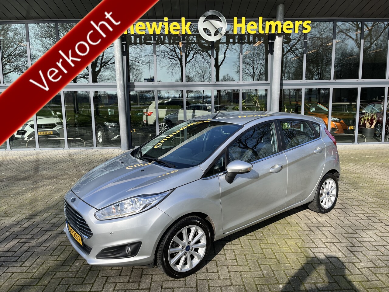 Ford Fiesta - 1.0 EcoBoost Titanium | BLUETOOTH | CLIMA | CRUISE | NAVI | PDC V&A | VOORRUITVERW. - AutoWereld.nl
