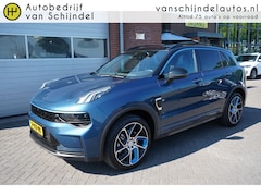 Lynk & Co 01 - 1.5 261PK OKT 2023 MY23 ORIGINEEL NL DEALER ONDERHOUDEN ZWARTE HEMEL 360CAMERA ROLHOES PAN