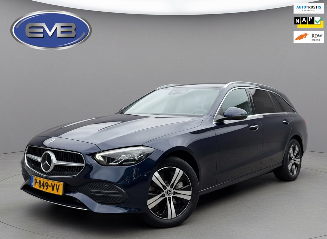 Mercedes-Benz C-klasse Estate - 300 e Luxury Line 300 e Luxury Line, vol leder, elect bedienbare trekhaak, sfeerverl. 1 e eigenaar, NL auto - AutoWereld.nl