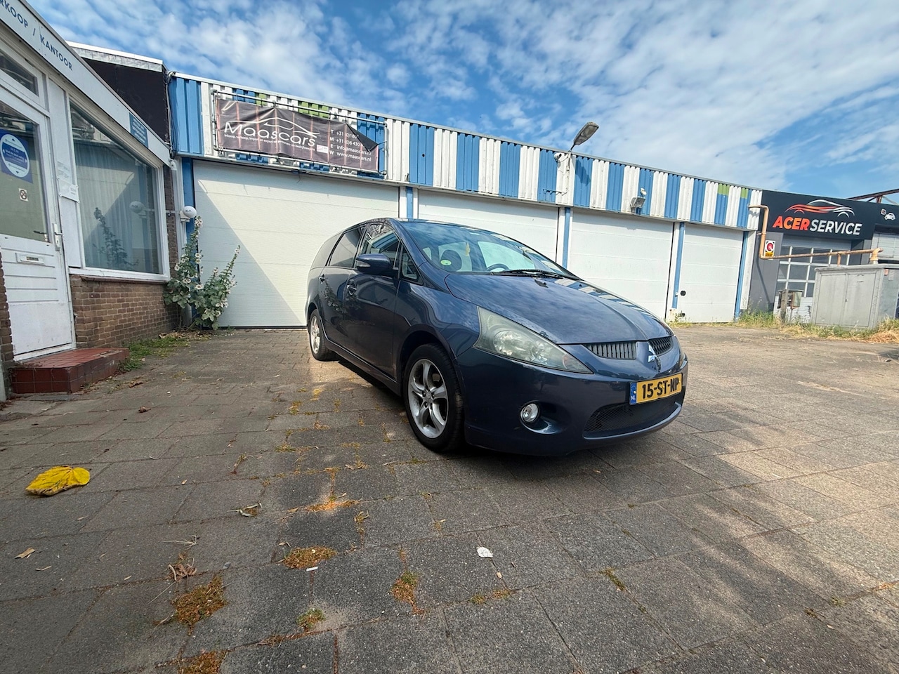 Mitsubishi Grandis - 2.4-16V Intense 2.4-16V Intense - AutoWereld.nl